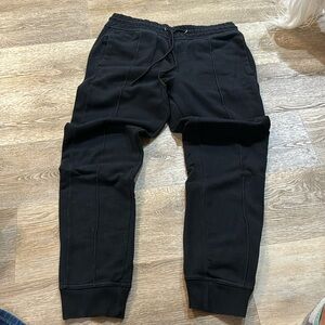 Men’s joggers